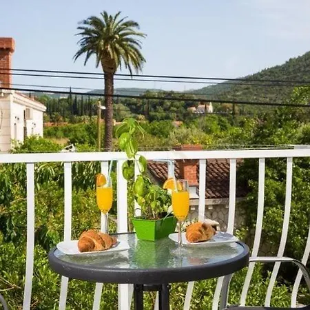 Apartament Roza - With Balcony