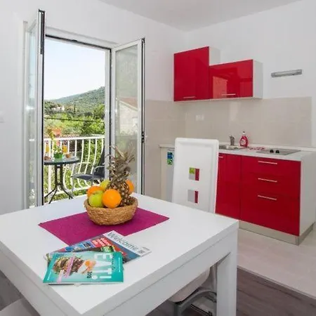 Roza - With Balcony Mokošica