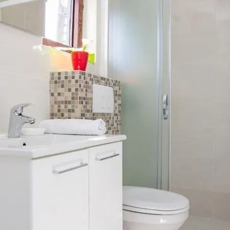 Roza - With Balcony *